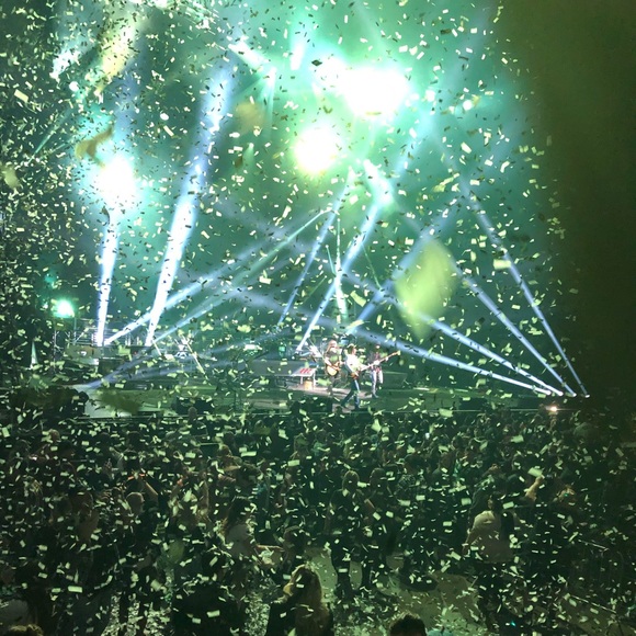 Meet your Posher, Brittany - Picture 1 of 1